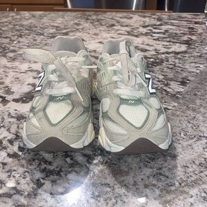 Kids new balance 9060